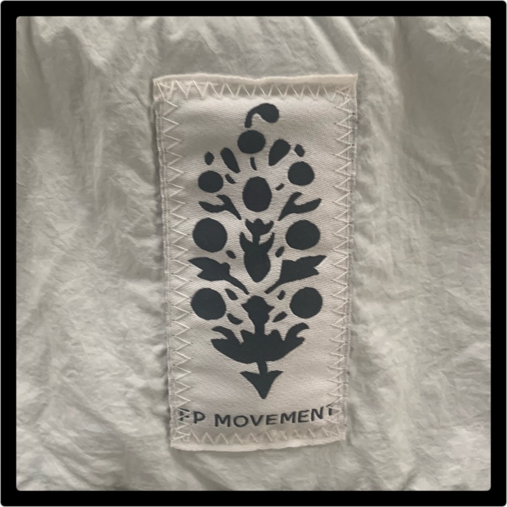 FP Movement by Free People Black and White Vest - Picture 7 of 8